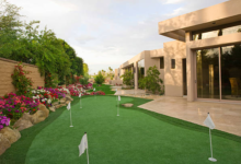 Residential Backyard Putting Green: Transform Your Home into a Golfer’s Paradise