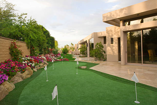 Residential Backyard Putting Green: Transform Your Home into a Golfer’s Paradise