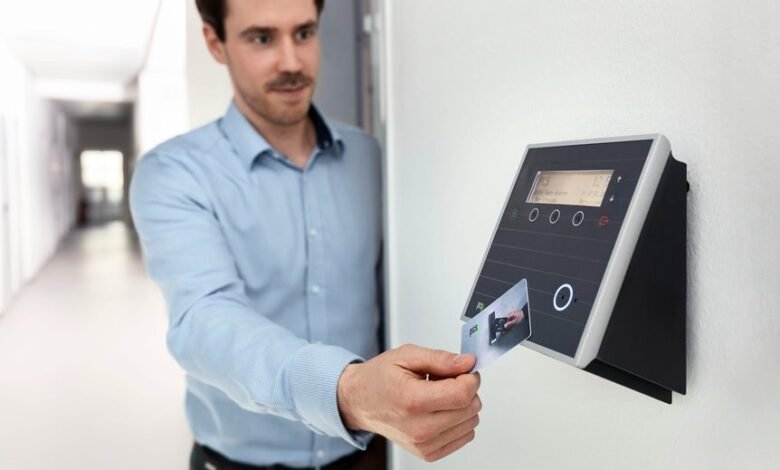 trusted business helpline contact